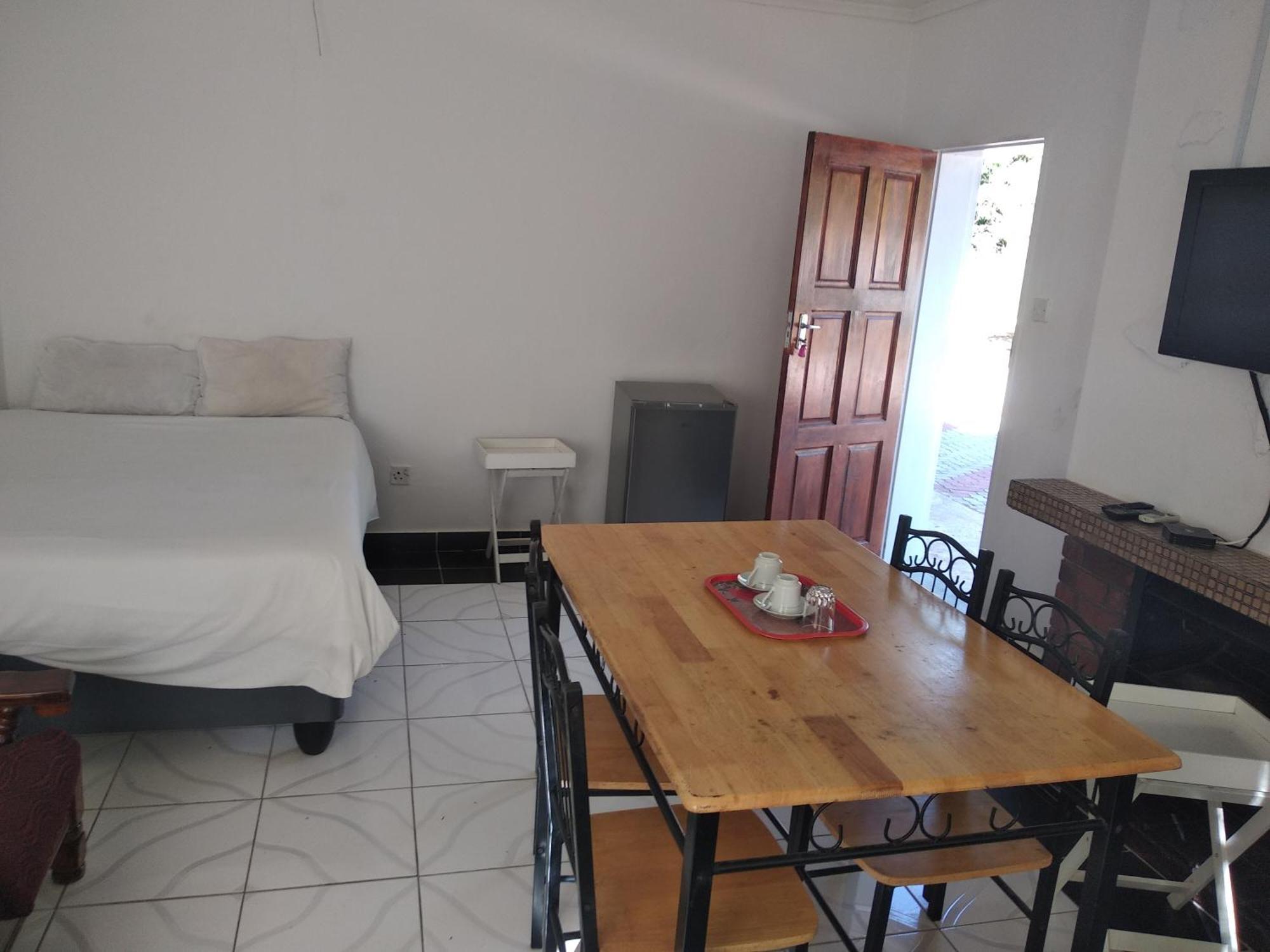 Brackendene Lodge 가보로네 외부 사진